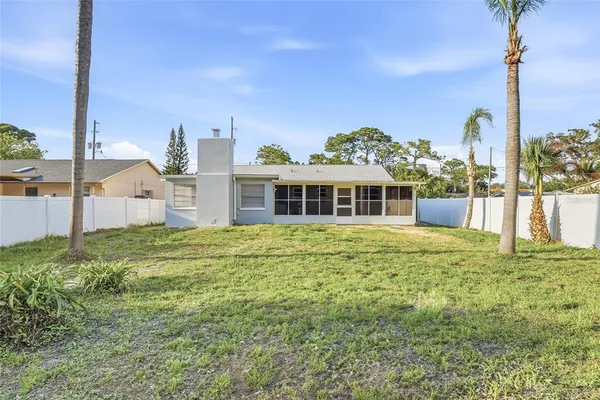 $219,900 | 7840 Gulf Way, Hudson, FL 34667