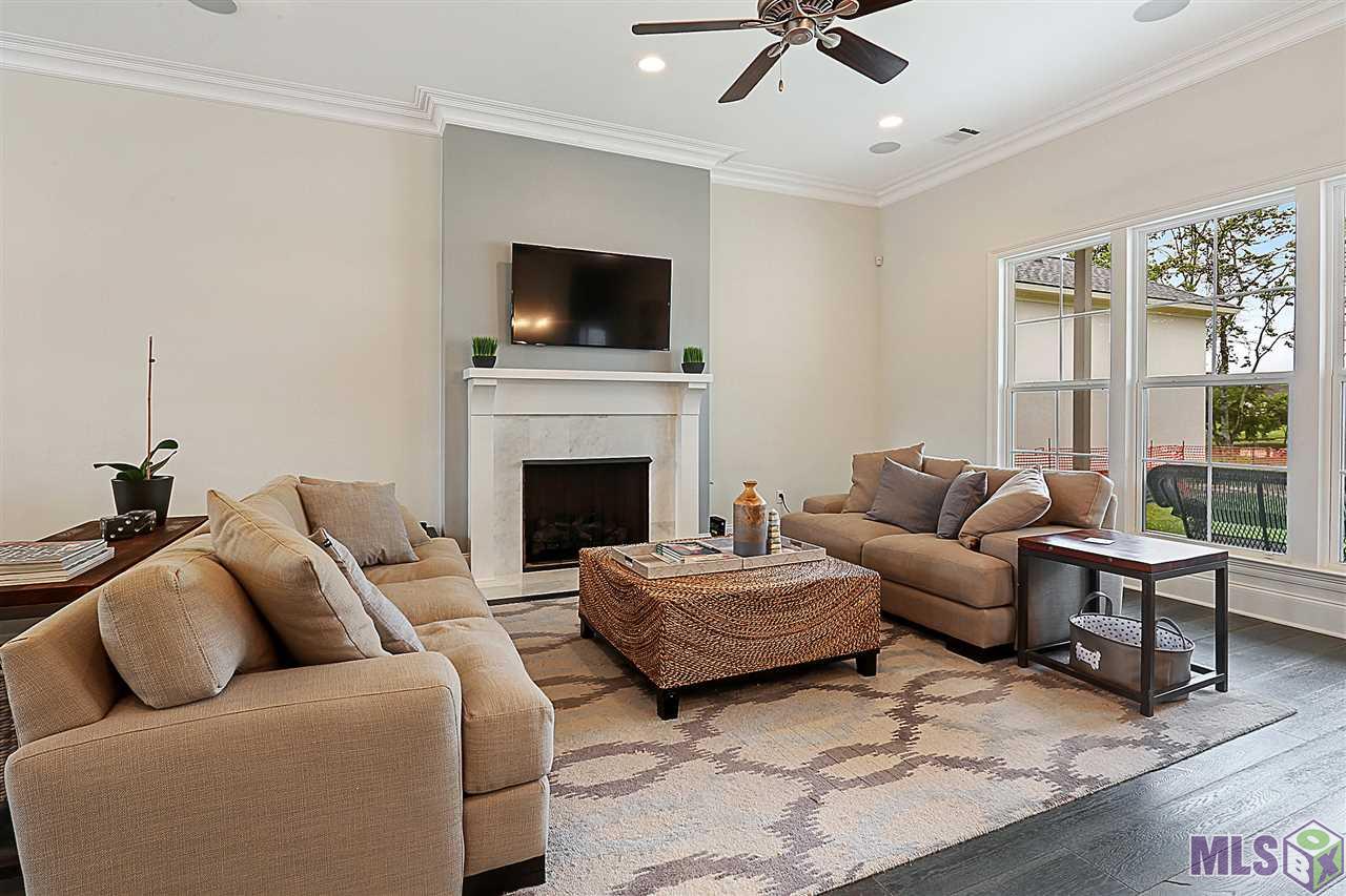 11129 Preservation Way Baton Rouge, LA 70810 - Photo 4 of 18 Living