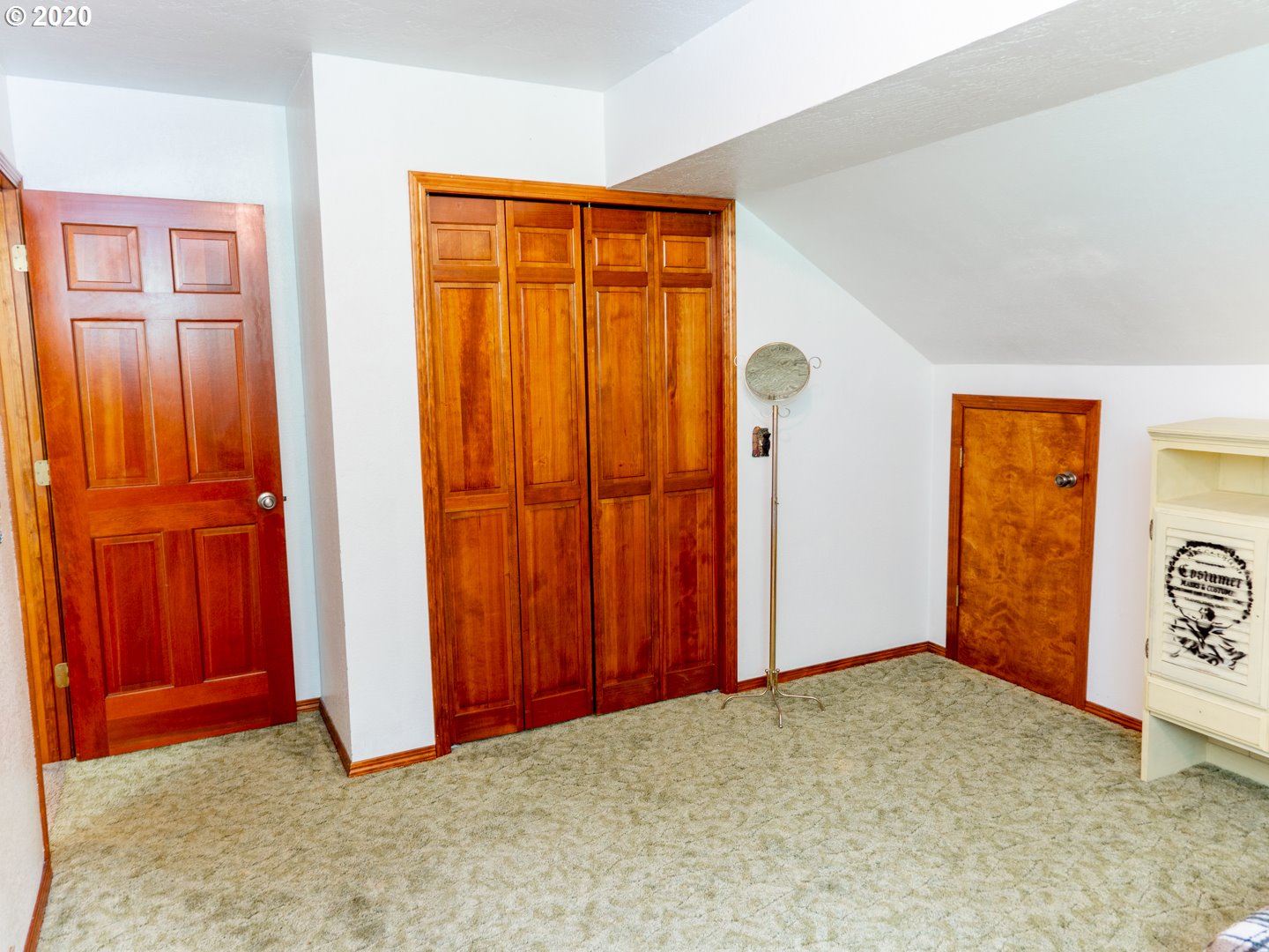 27481 Riggs Hill Road Sweet Home, OR 97386 - Photo 13 of 25 Gallery Image 13
