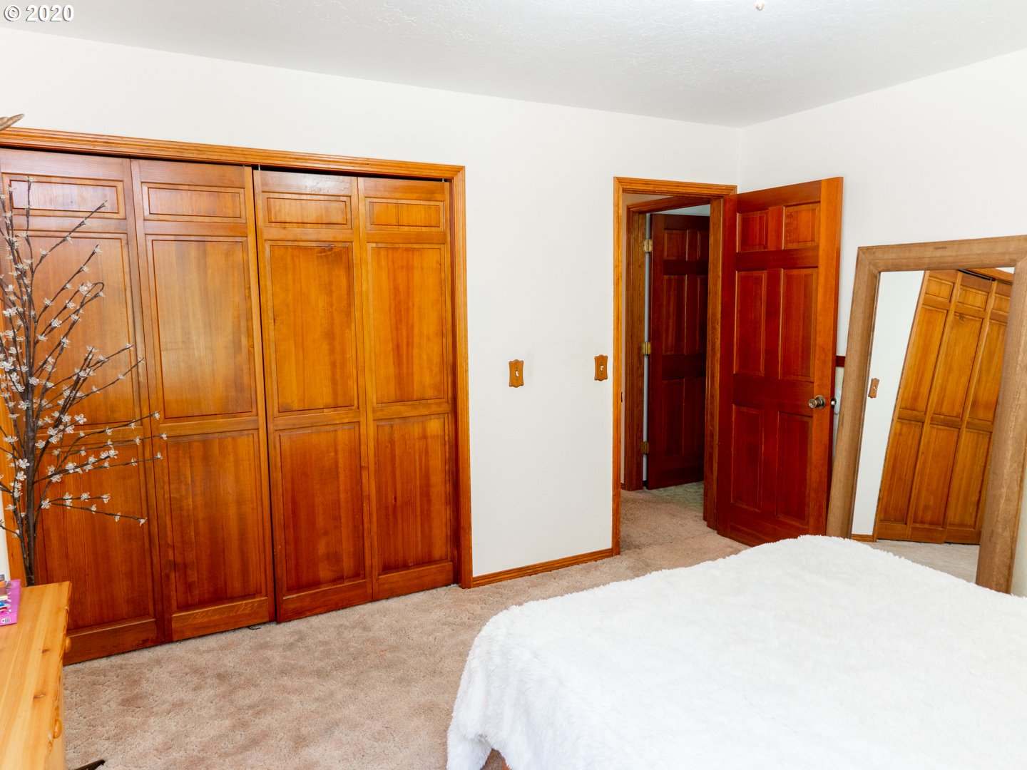 27481 Riggs Hill Road Sweet Home, OR 97386 - Photo 14 of 25 Gallery Image 14