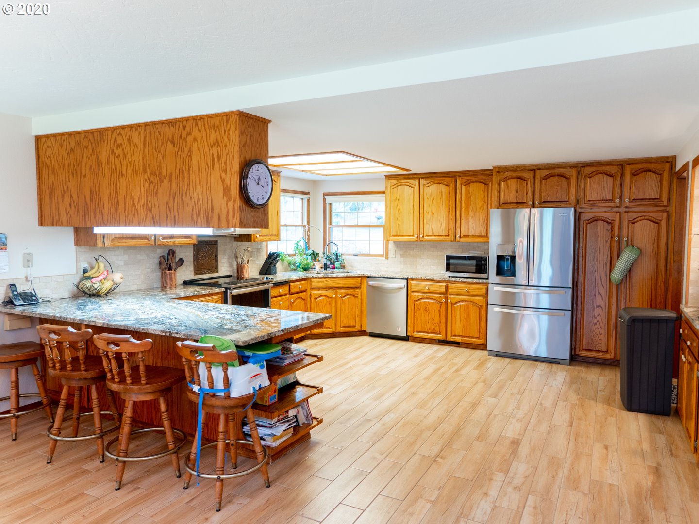 27481 Riggs Hill Road Sweet Home, OR 97386 - Photo 6 of 25 Gallery Image 6