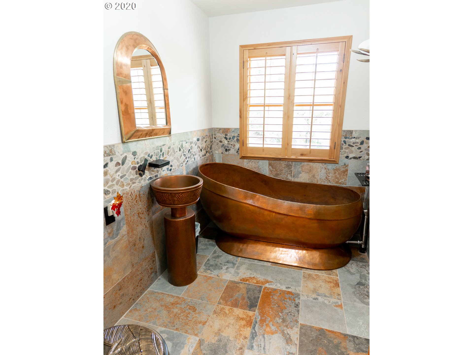 27481 Riggs Hill Road Sweet Home, OR 97386 - Photo 10 of 25 Gallery Image 10