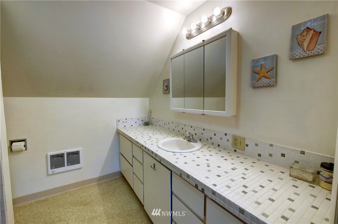 35 Vic Smith Road Omak, WA 98841 - Photo 14 of 38 Gallery Image 14