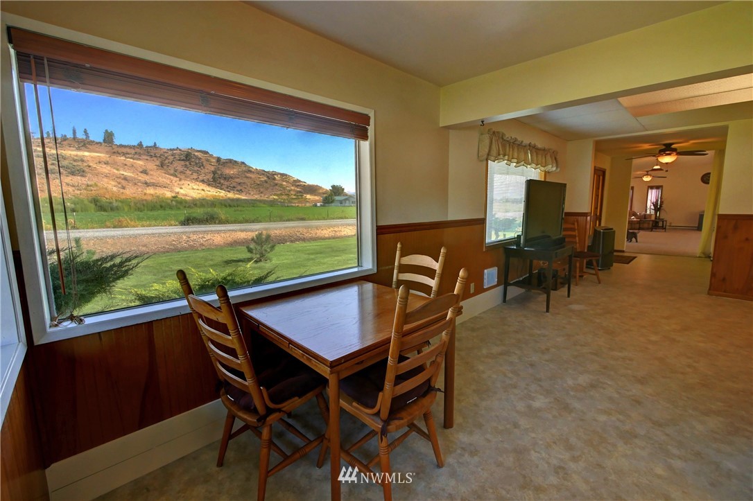 35 Vic Smith Road Omak, WA 98841 - Photo 7 of 38 Gallery Image 7