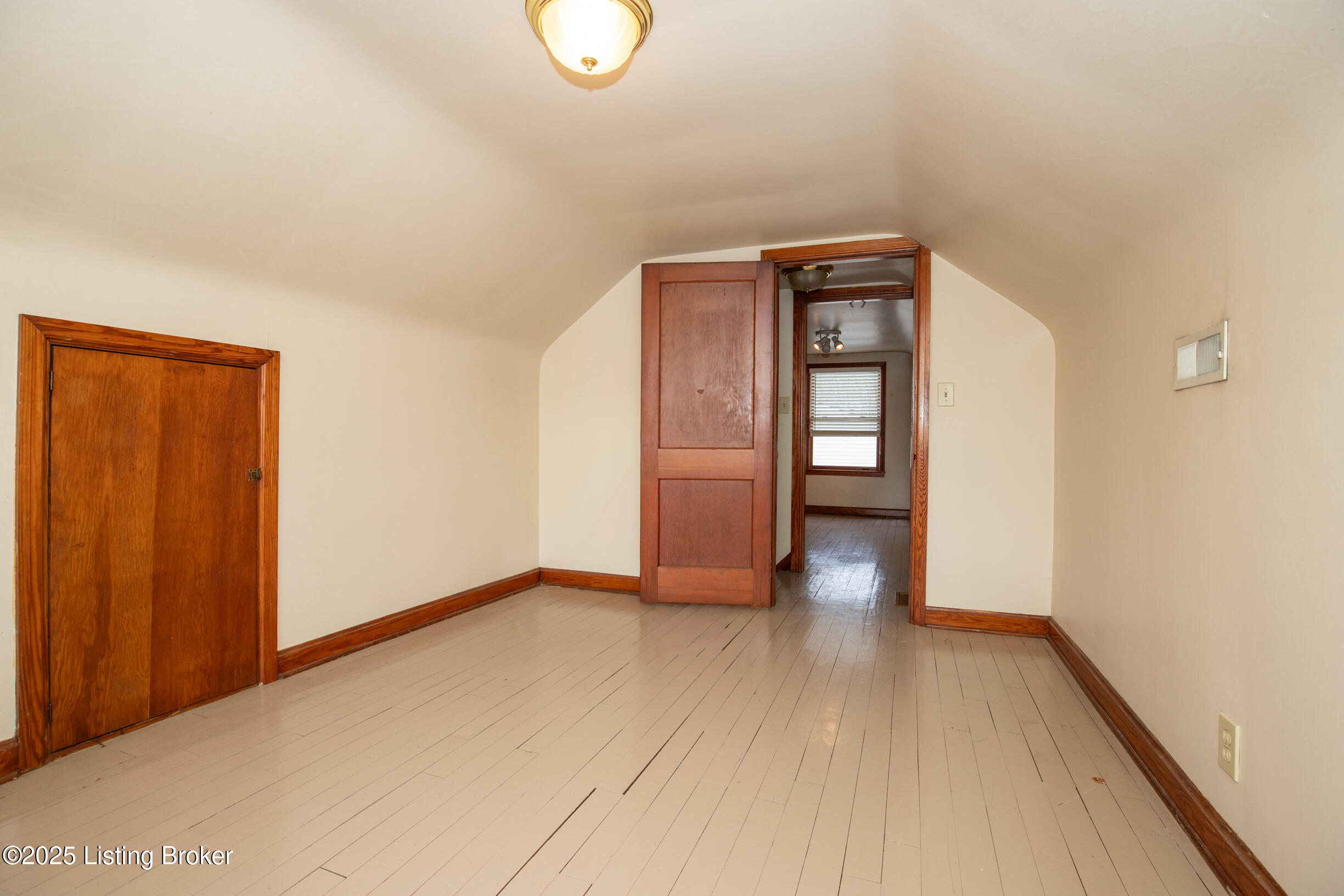 8607 Blue Lick Road Louisville, KY 40219 - Photo 33 of 45 8607 Blue Lick-1320
