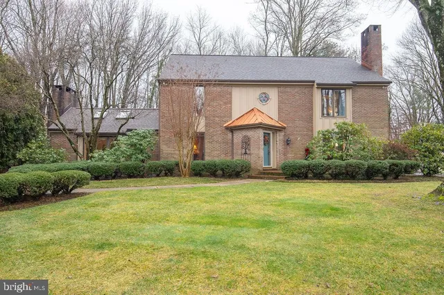 $1,100,000 | 105 Santomera Lane, Wilmington, DE 19807