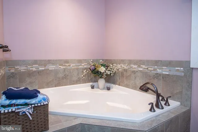 $1,100,000 | 105 Santomera Lane, Wilmington, DE 19807