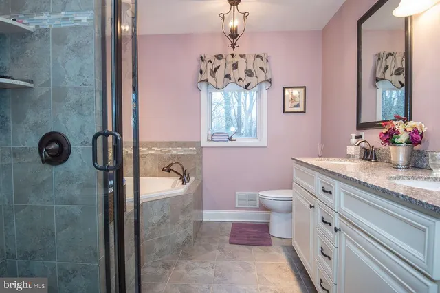 $1,100,000 | 105 Santomera Lane, Wilmington, DE 19807