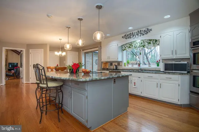 $1,100,000 | 105 Santomera Lane, Wilmington, DE 19807