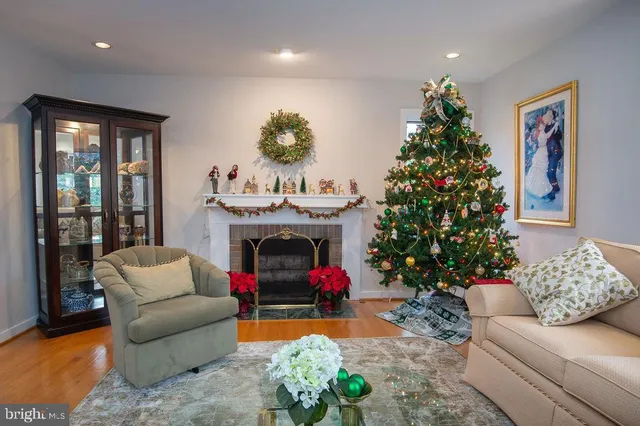 $1,100,000 | 105 Santomera Lane, Wilmington, DE 19807