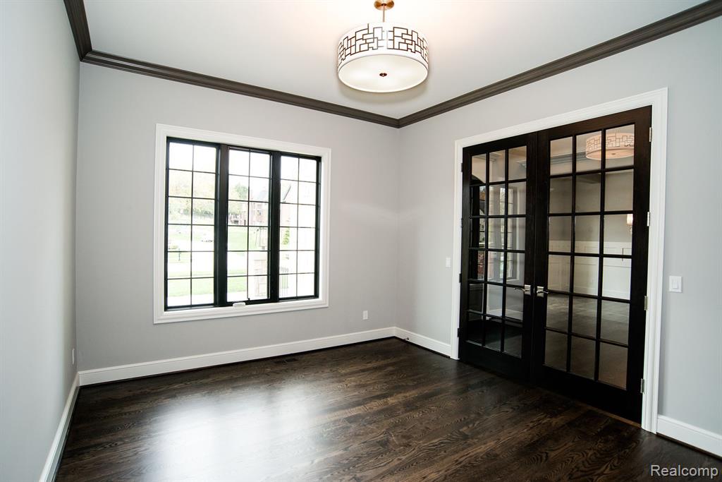 632 Wellington Circle Rochester Hills, MI 48309 - Photo 15 of 40