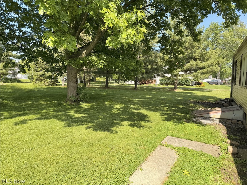 8233 Edgewood Road Mentor, OH 44060 - Photo 19 of 20