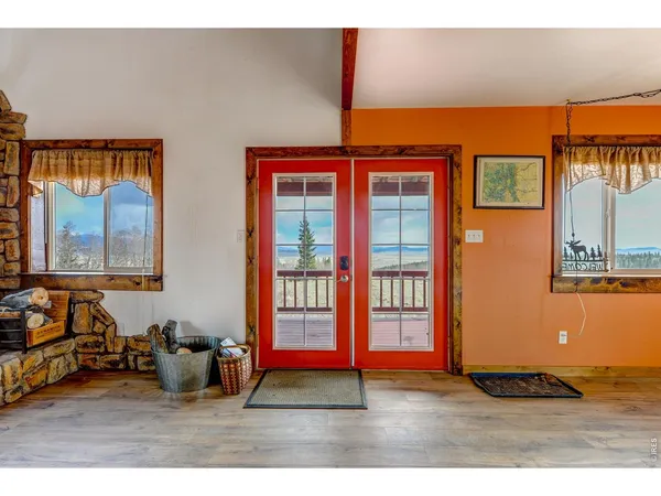 $565,000 | 146 Selkirk Lane, Jefferson, CO 80456