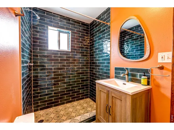 $565,000 | 146 Selkirk Lane, Jefferson, CO 80456