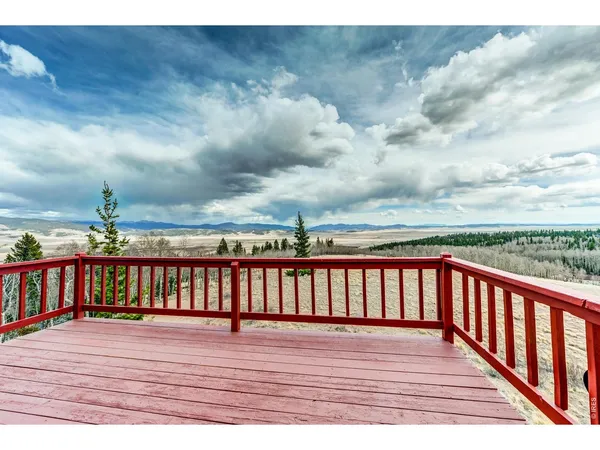$565,000 | 146 Selkirk Lane, Jefferson, CO 80456