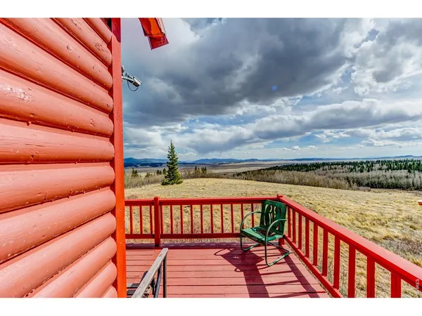 $565,000 | 146 Selkirk Lane, Jefferson, CO 80456