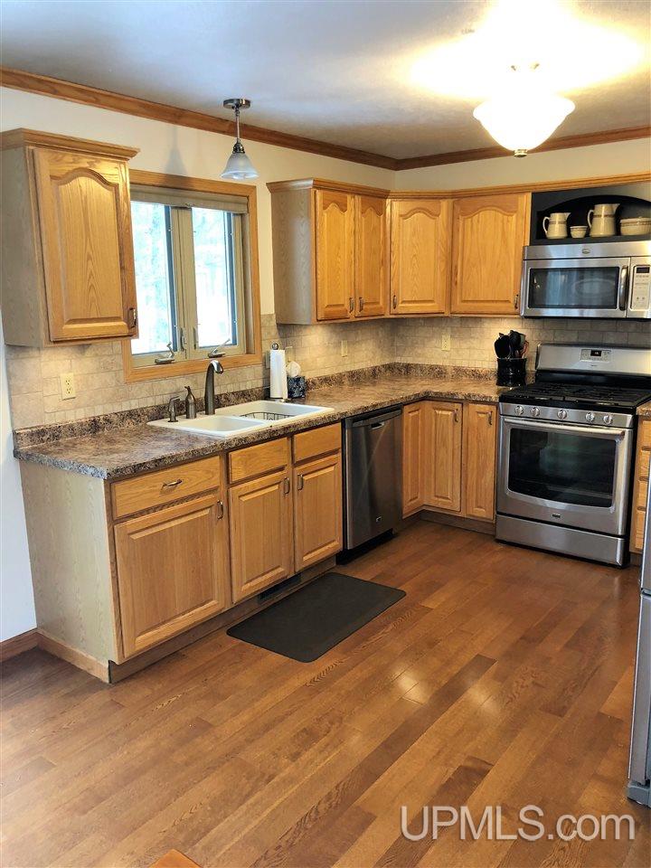 35 Southfork Road Marquette, MI 49855 - Photo 8 of 24 Gallery Image 8