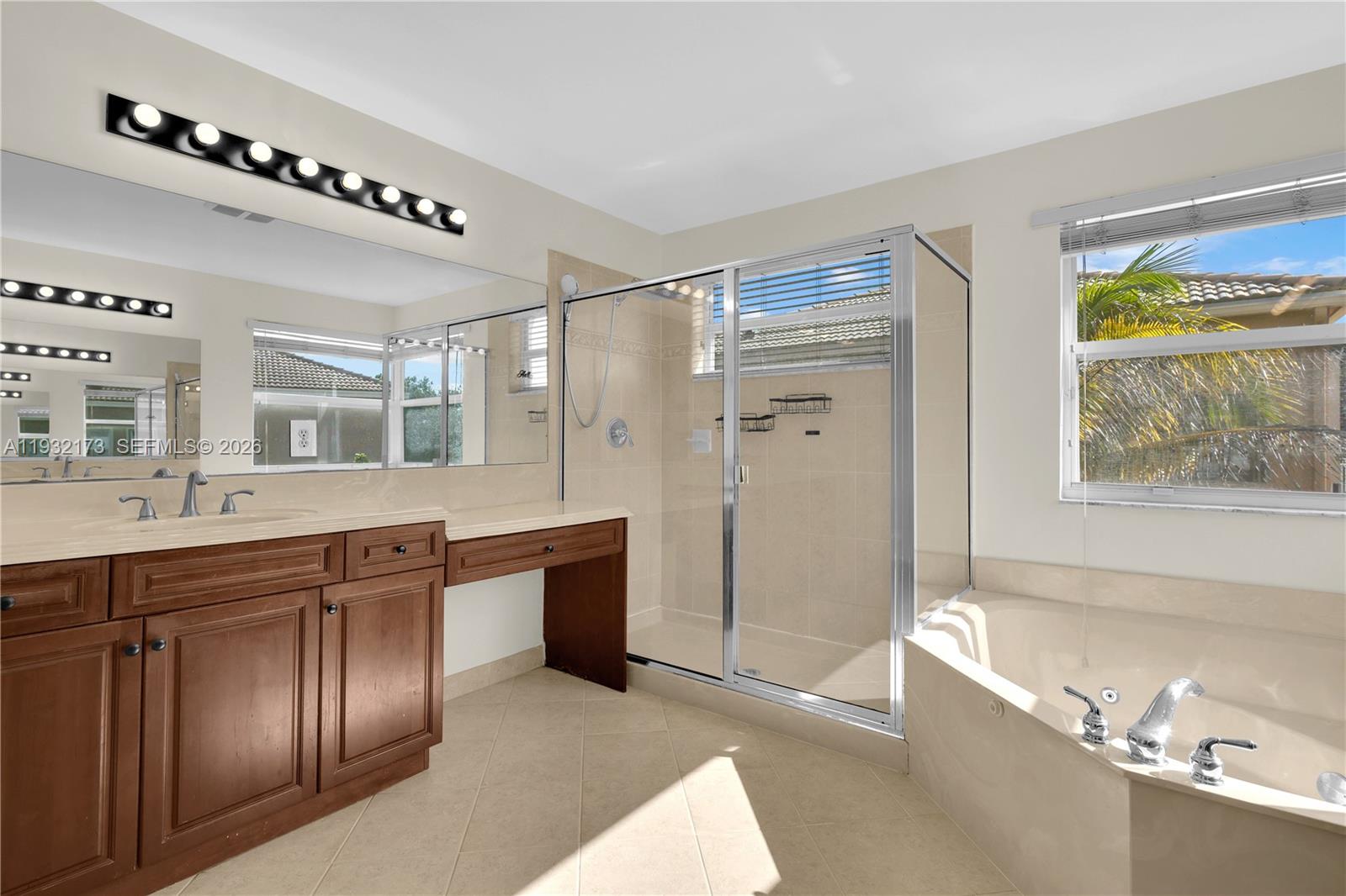 16290 Southwest 49th Court Miramar, FL 33027 - Photo 14 of 47 Primary Bathroom