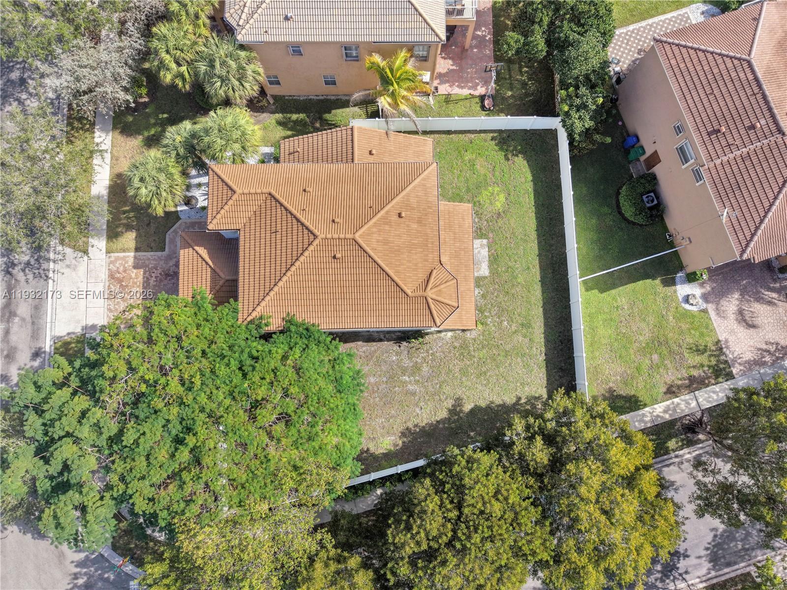 16290 Southwest 49th Court Miramar, FL 33027 - Photo 35 of 47