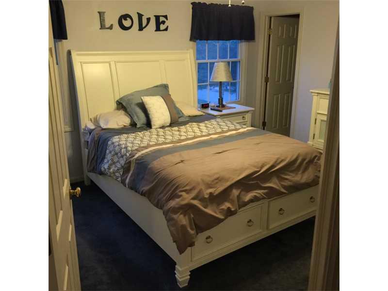 278 Randy Lane Coraopolis, PA 15108 - Photo 6 of 10 Master Bedroom.