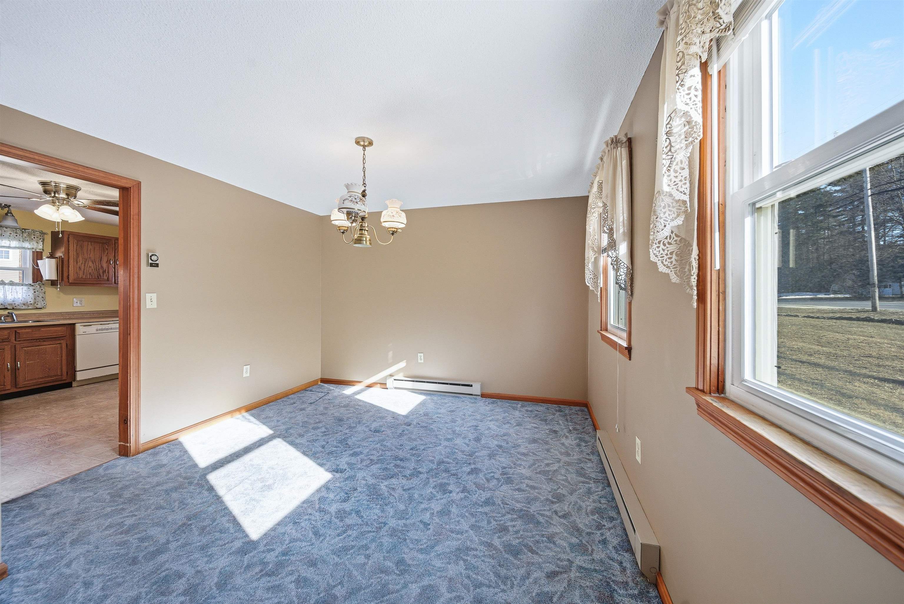 48 Dracut Road Hudson, NH 03051 - Photo 17 of 45 Gallery Image 17