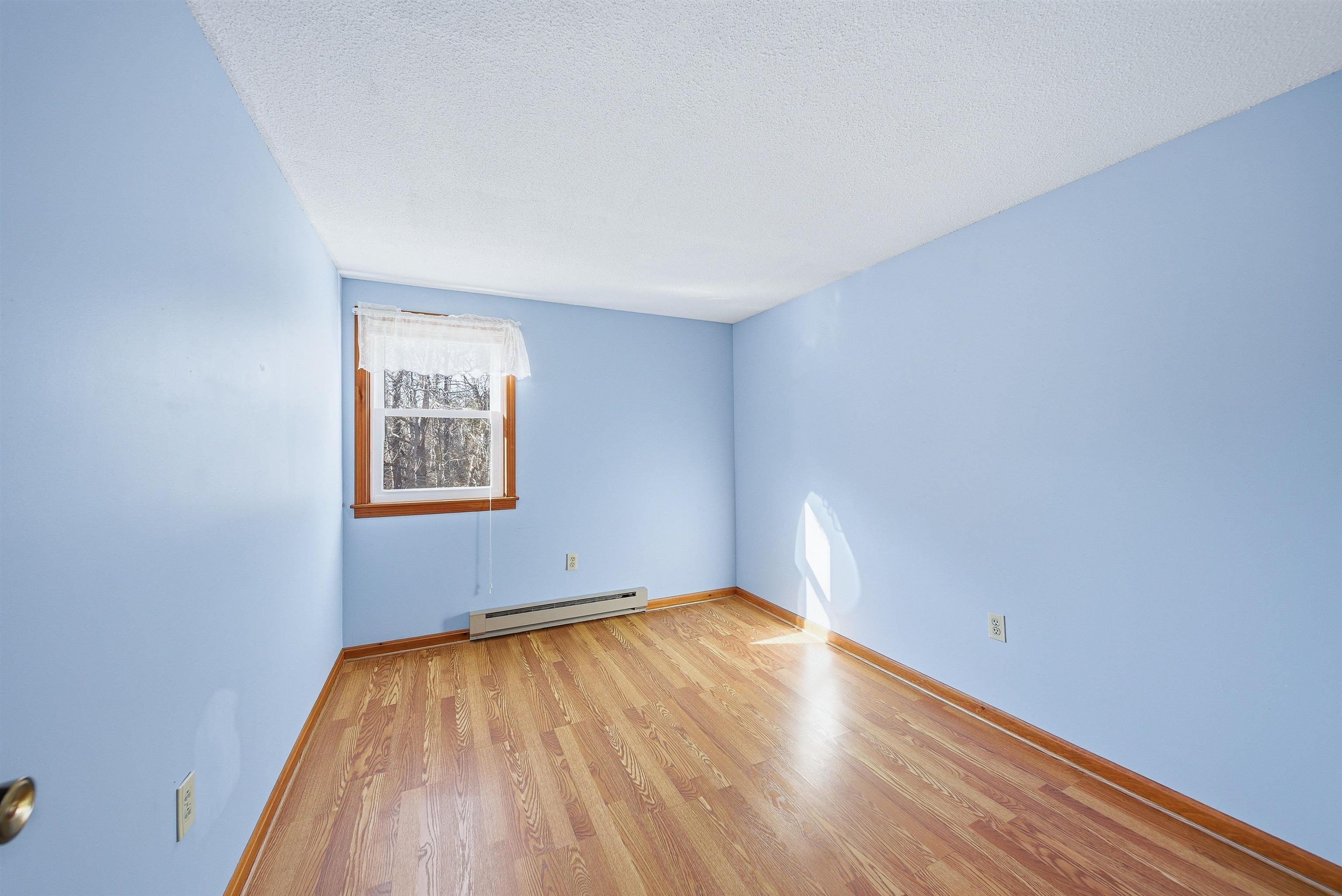 48 Dracut Road Hudson, NH 03051 - Photo 23 of 45 Gallery Image 23