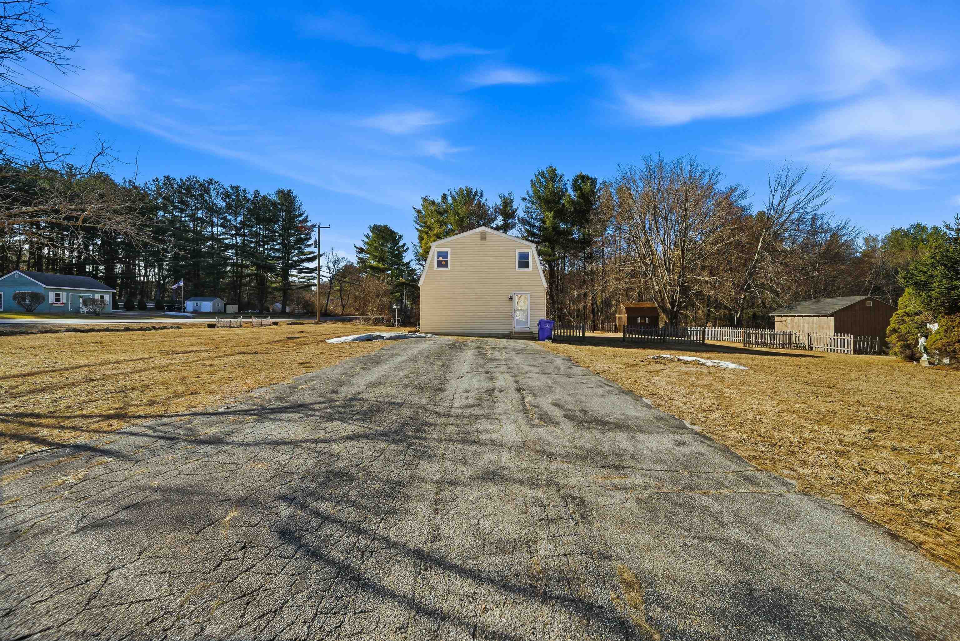 48 Dracut Road Hudson, NH 03051 - Photo 28 of 45 Gallery Image 28