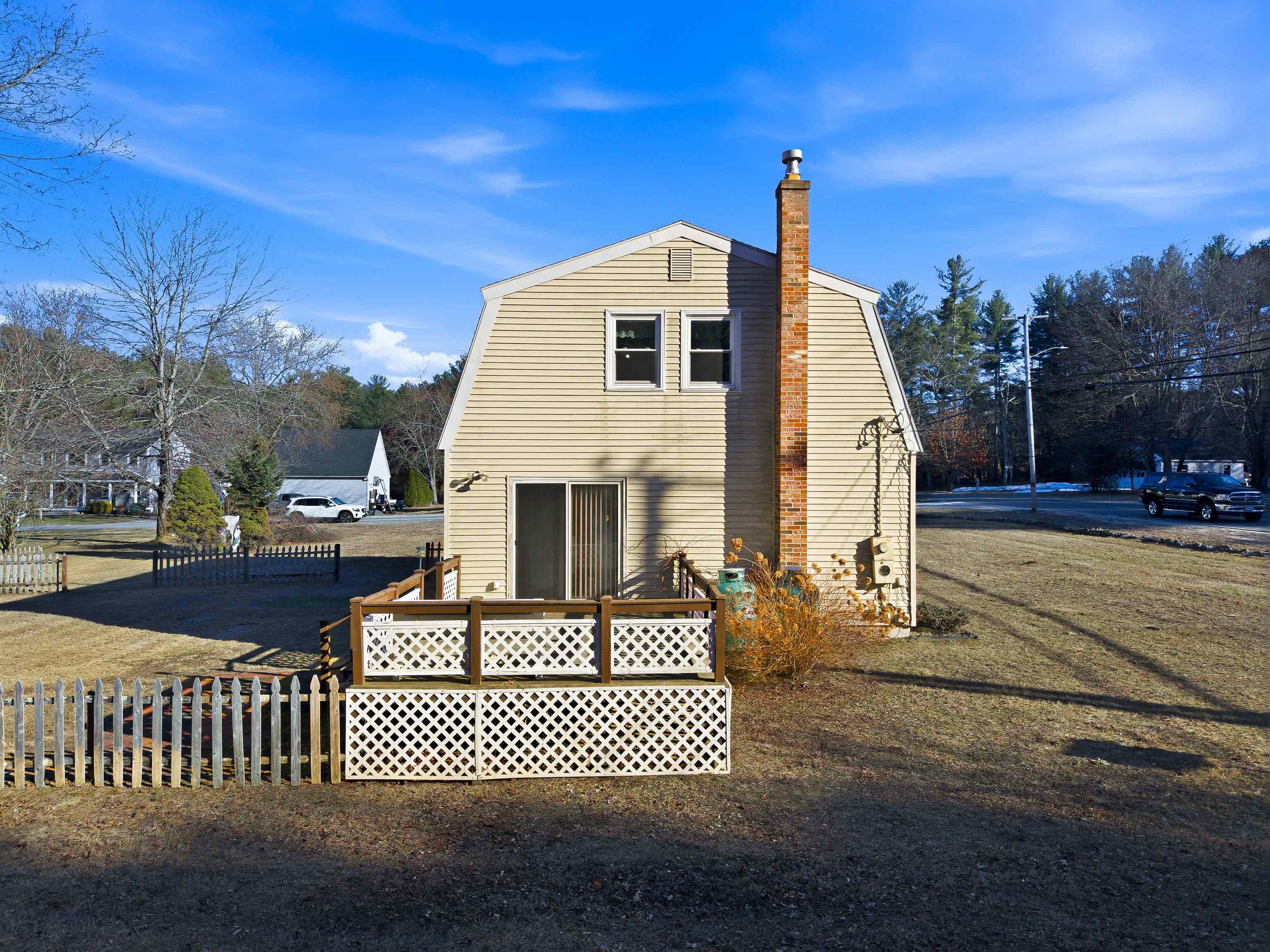 48 Dracut Road Hudson, NH 03051 - Photo 33 of 45 Gallery Image 33