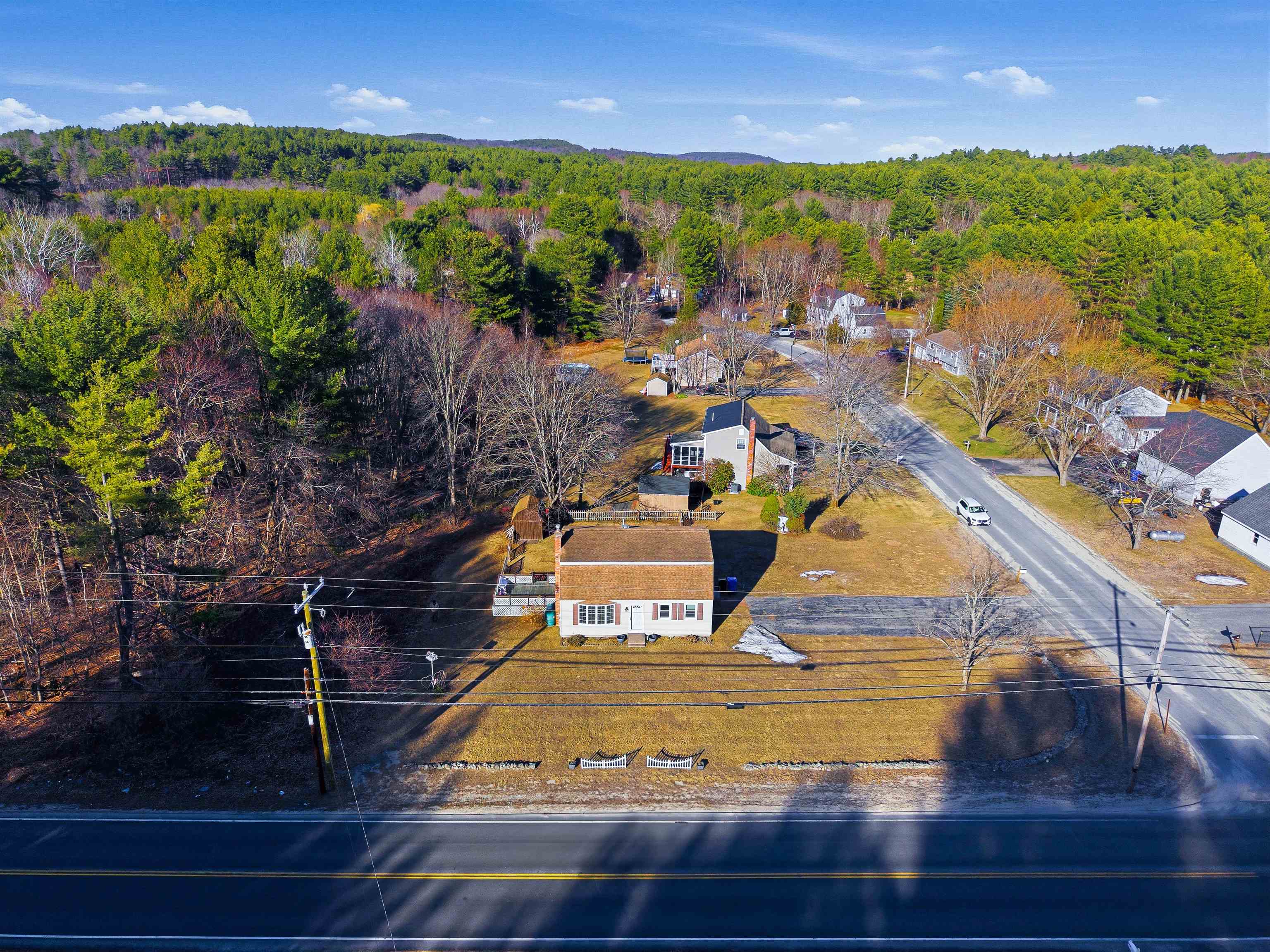 48 Dracut Road Hudson, NH 03051 - Photo 36 of 45 Gallery Image 36