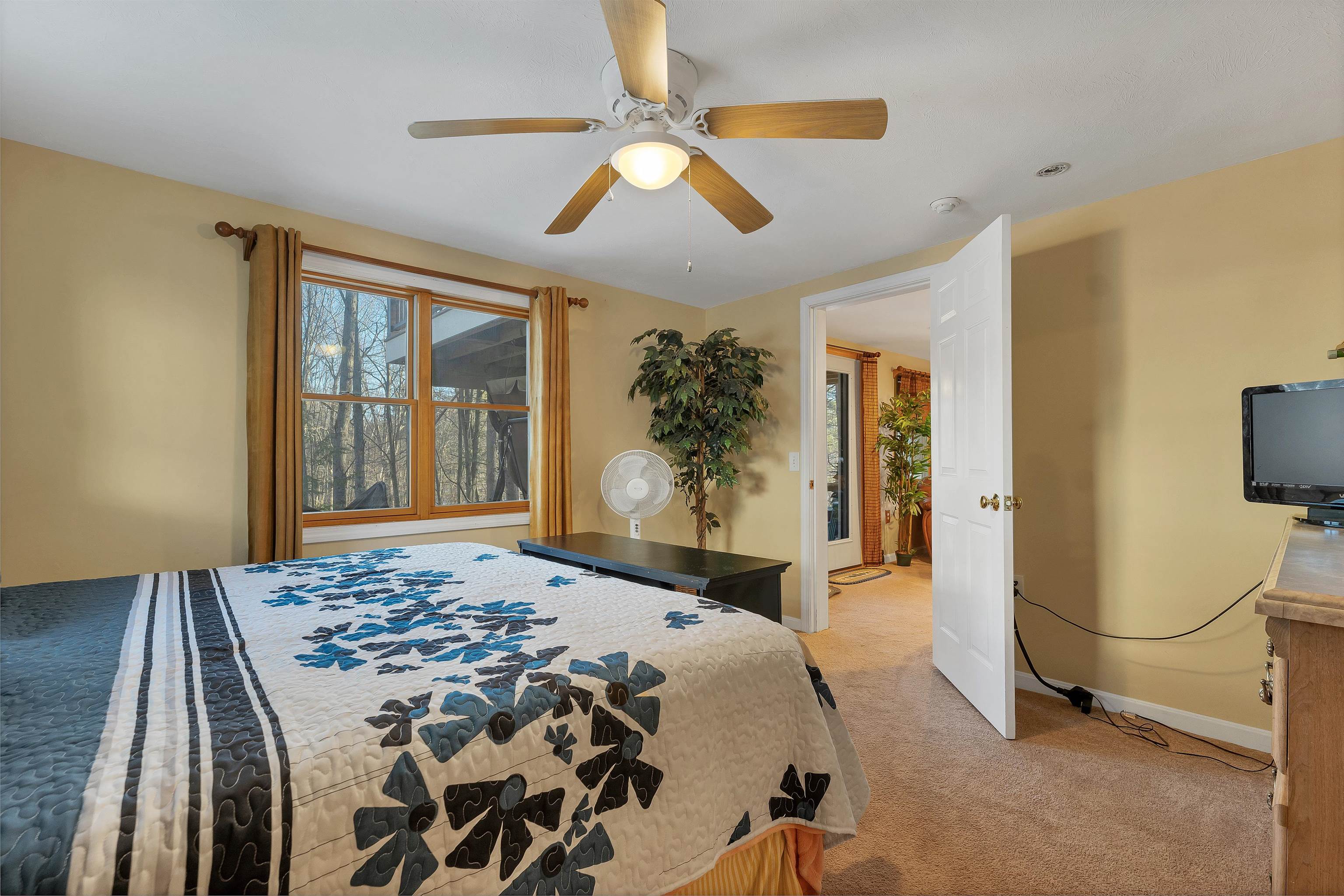 49 Brian Lane Laconia, NH 03246 - Photo 26 of 52