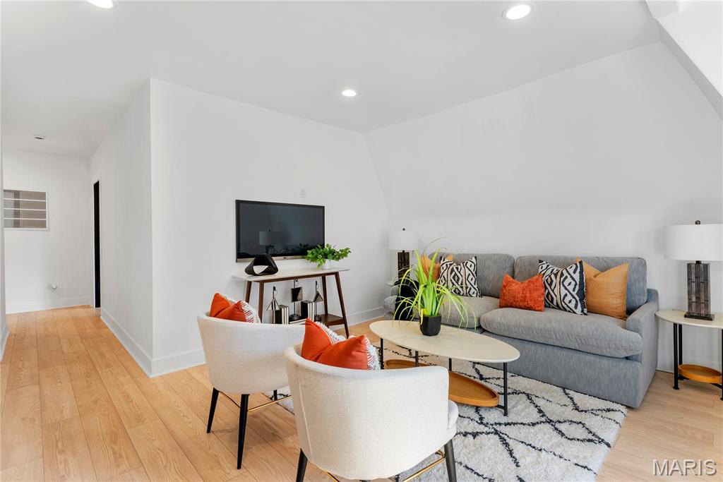 5169 Vernon Avenue St. Louis, MO 63113 - Photo 21 of 63