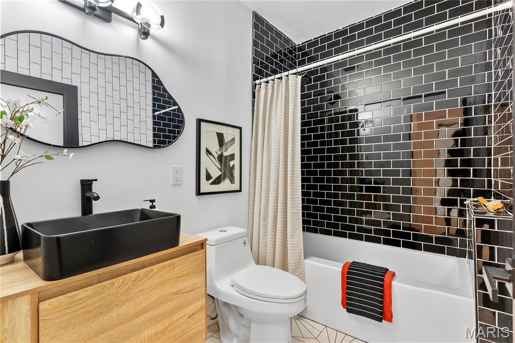 5169 Vernon Avenue St. Louis, MO 63113 - Photo 26 of 63