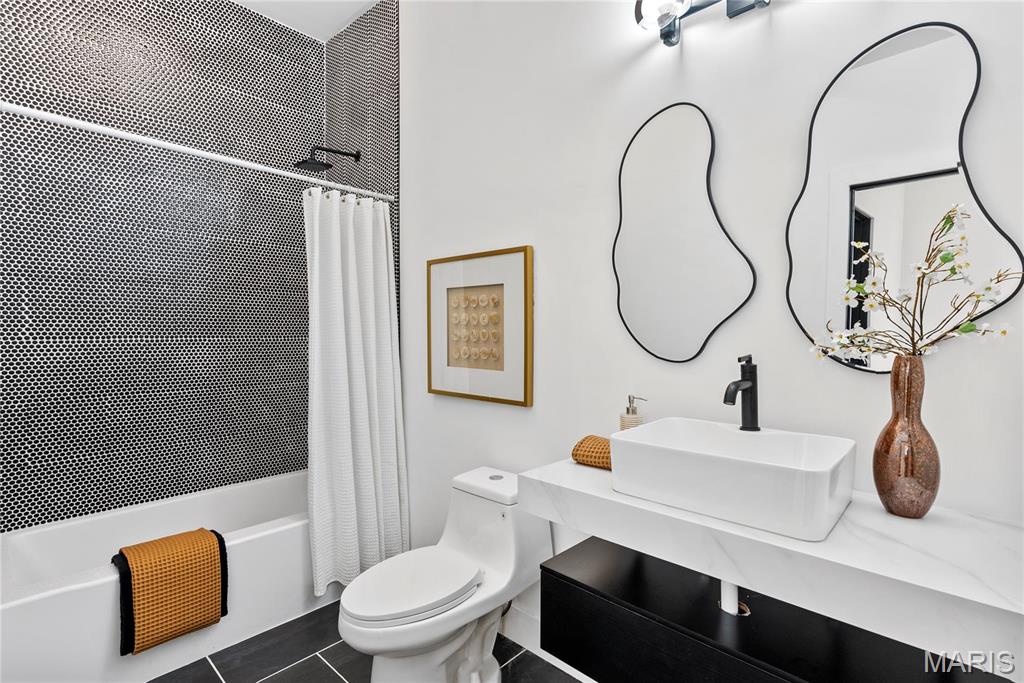 5169 Vernon Avenue St. Louis, MO 63113 - Photo 28 of 63