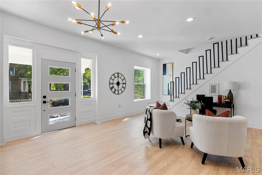 5169 Vernon Avenue St. Louis, MO 63113 - Photo 5 of 63