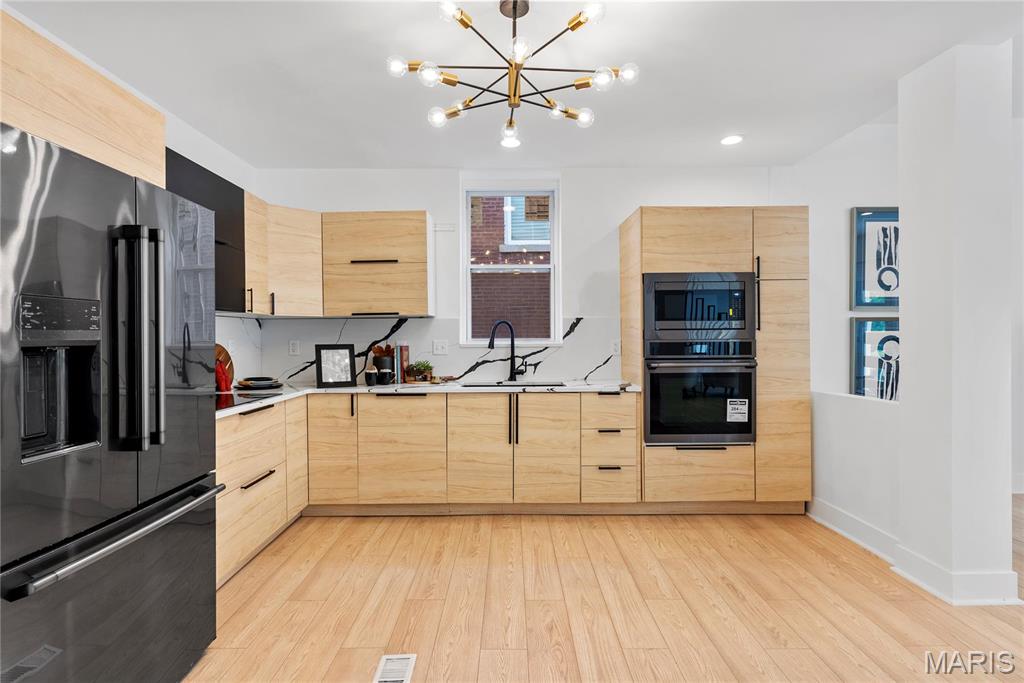5169 Vernon Avenue St. Louis, MO 63113 - Photo 8 of 63