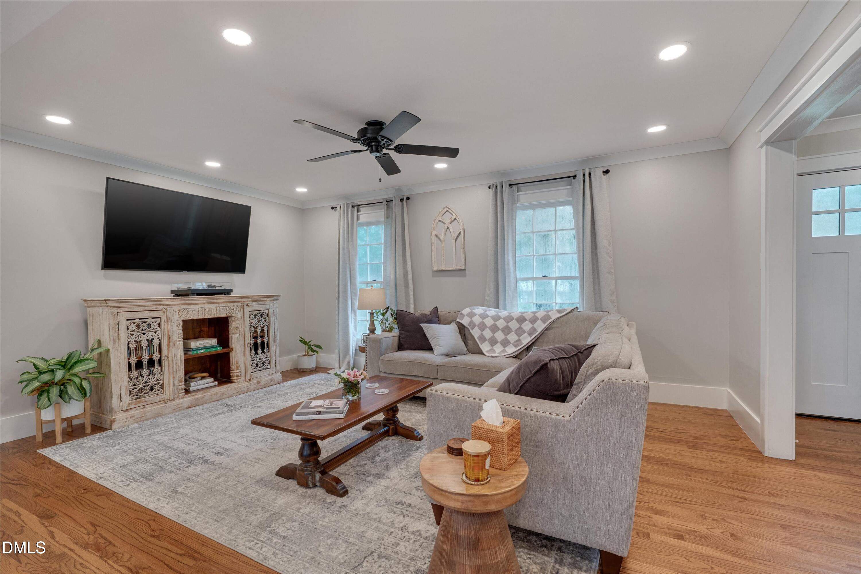 5508 Mapleridge Road Raleigh, NC 27609 - Photo 3 of 4 06-5508 Maple Ridge Rd-6