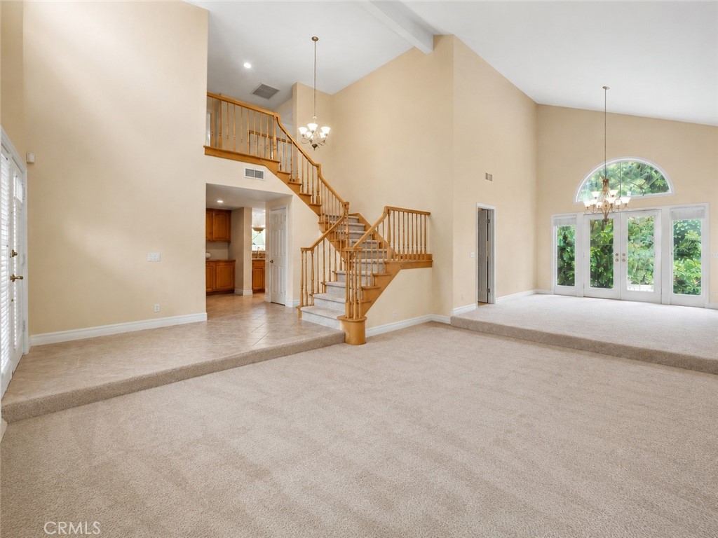 2811 North Roxbury Street Orange, CA 92867 - Photo 2 of 8
