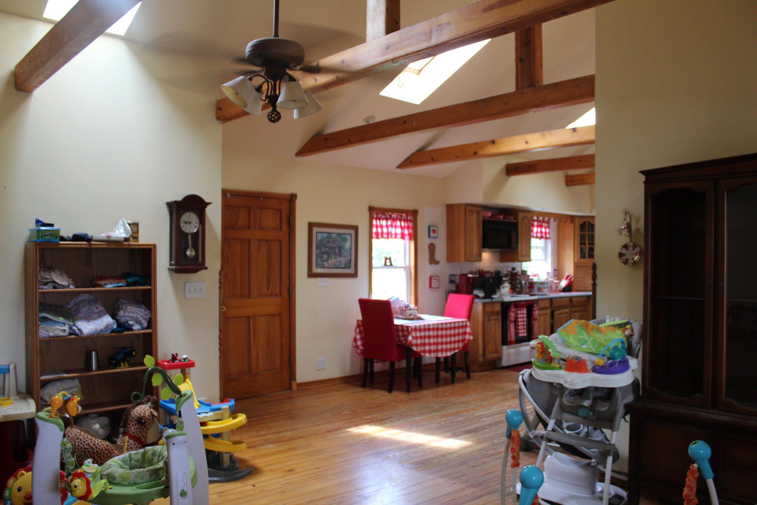 2865 Upper Valley Springfield, OH 45504 - Photo 5 of 25