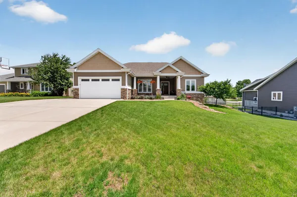 $619,900 | 280 Drumlin Circle, Oregon, WI 53575