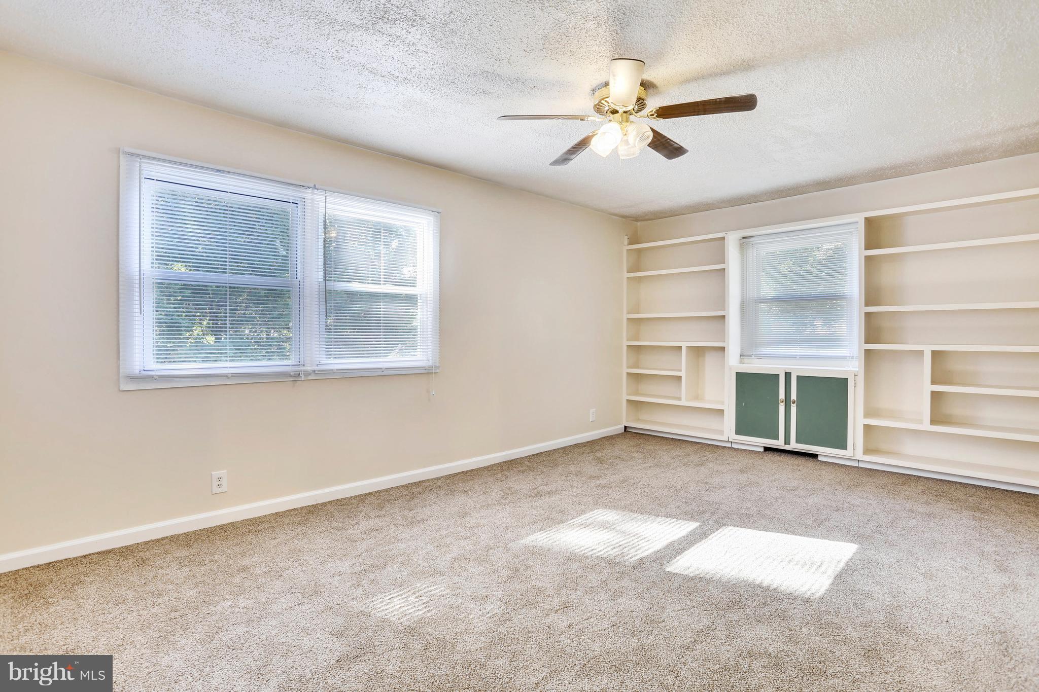 8531 Creek Road Pasadena, MD 21122 - Photo 15 of 29 Bedroom/Family Room/Office