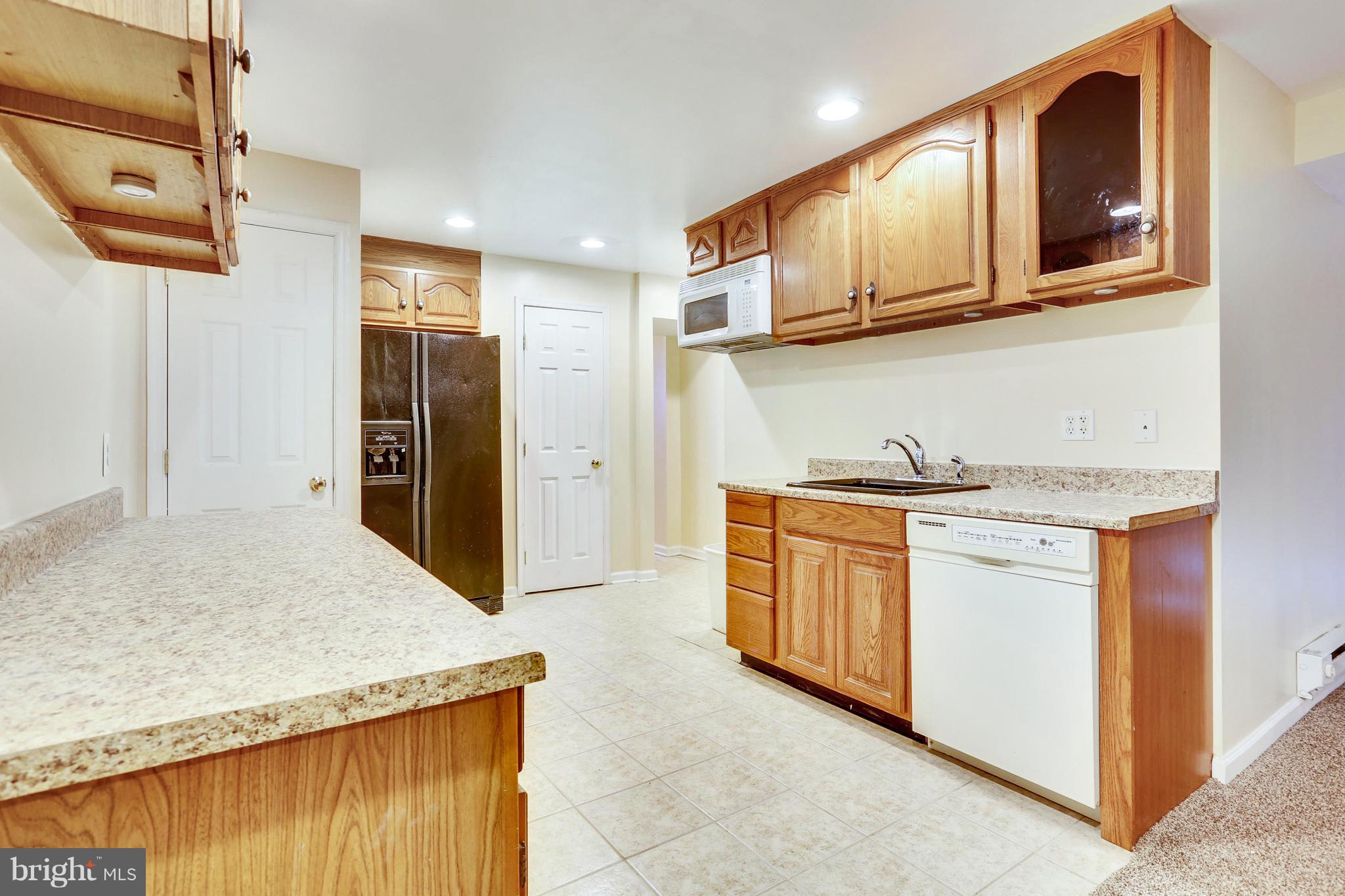 8531 Creek Road Pasadena, MD 21122 - Photo 9 of 29 Basement Kitchenette