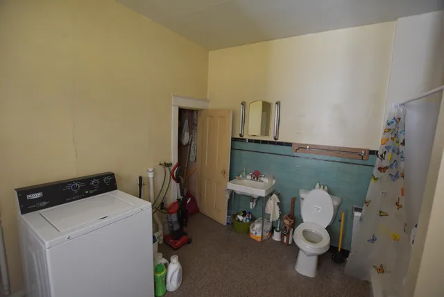 $330,000 | W10523 County Rd C, Hancock, WI 54943