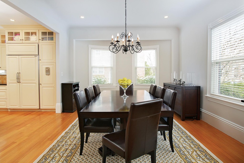 48 Manchester Road Brookline, MA 02446 - Photo 4 of 17