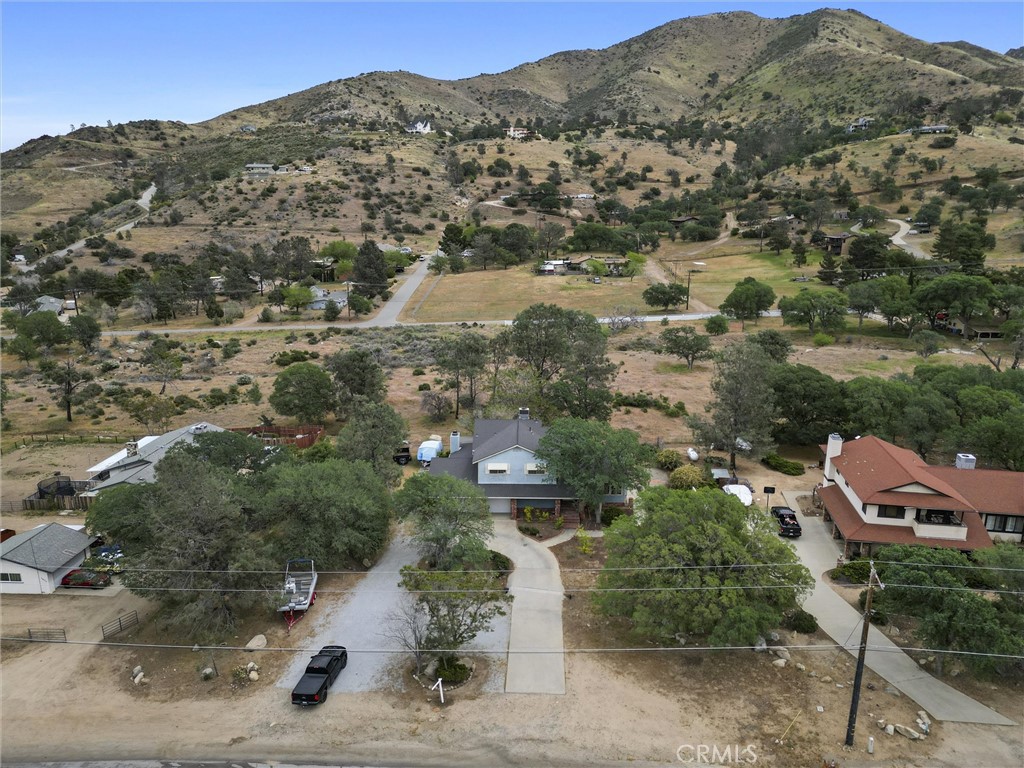3512 McCray Road Mountain Mesa, CA 93240 - Photo 4 of 60 an aerial view of houses with yard