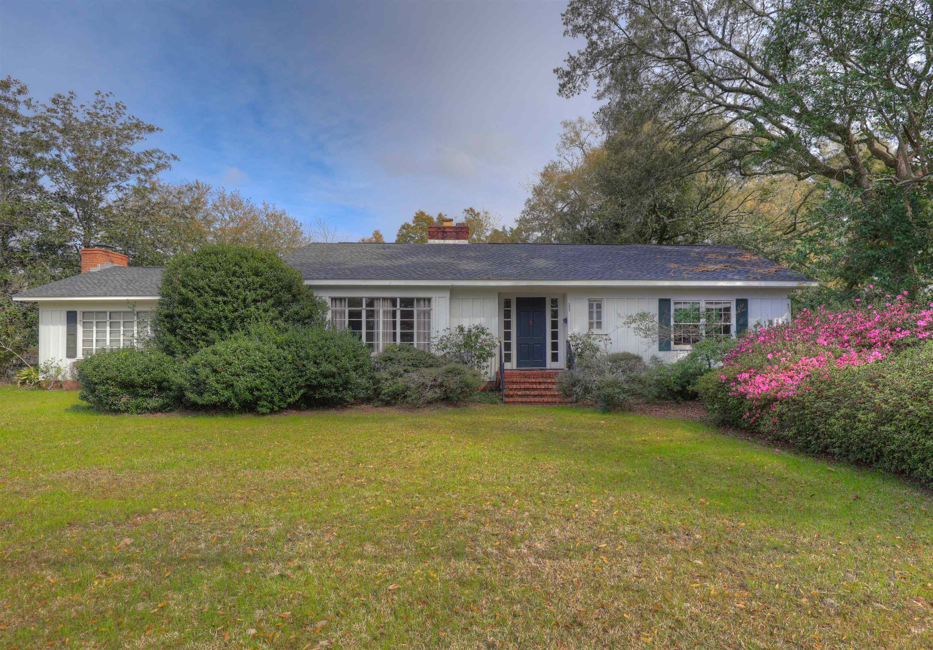 353 South Section Street Fairhope, AL 36532 - Photo 1 of 28