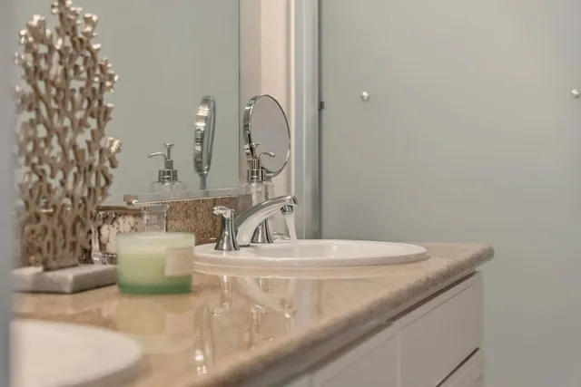 a close view of sink and tap