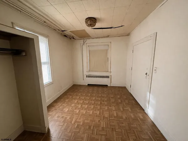 $171,950 | 423 North Tennessee Avenue, Atlantic City, NJ 08401