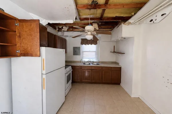 $171,950 | 423 North Tennessee Avenue, Atlantic City, NJ 08401