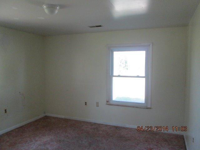 10670 Tuttle Hill Road Milan, MI 48160 - Photo 4 of 16 Photo 4