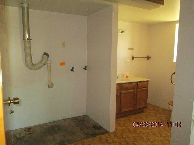 10670 Tuttle Hill Road Milan, MI 48160 - Photo 7 of 16 Photo 7